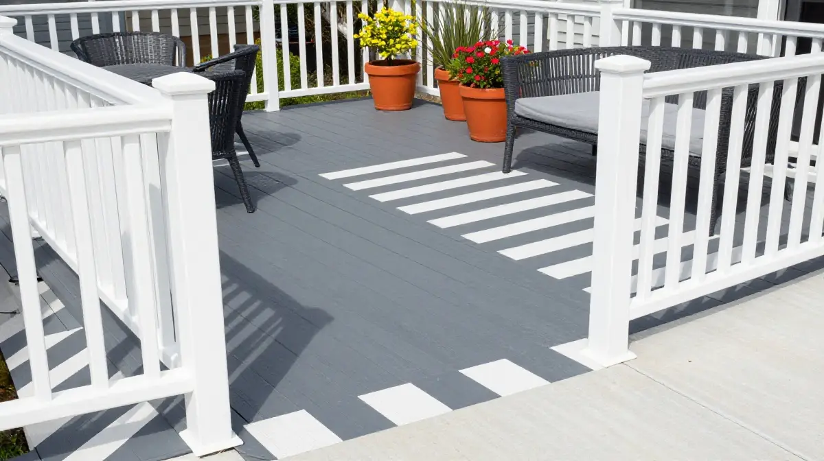 Two-Tone and Contrasting Color Combinations
