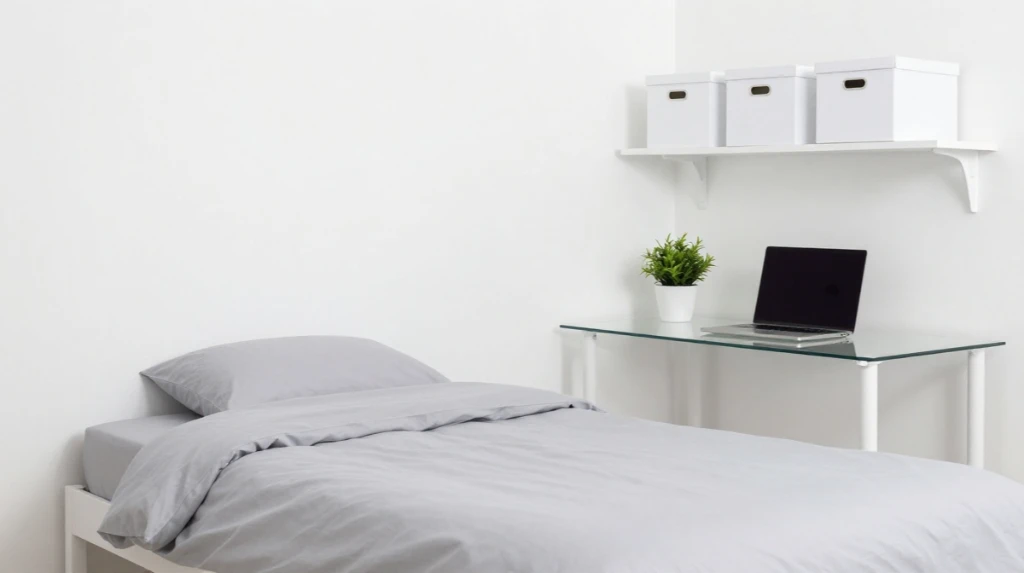 Keep a Minimalist Approach for Small Spaces